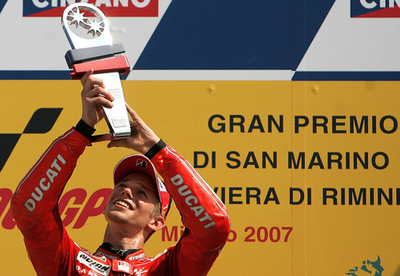 ストーナー サンマリノGPをポール・トゥ・ウィンで制す