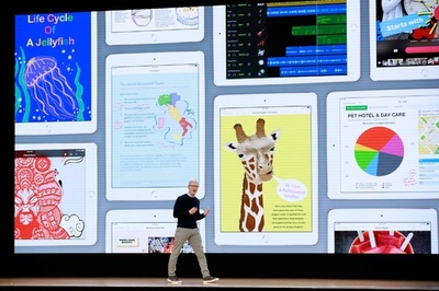 アップル、学校向け新型iPad発表 グーグルからシェア奪還目指す