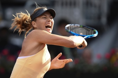 シャラポワらイタリア国際8強入り、ハレプは不戦勝で準々決勝へ