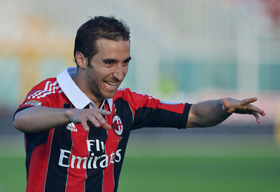 フラミニがアーセナル復帰、けが人続出のベンゲル監督に朗報