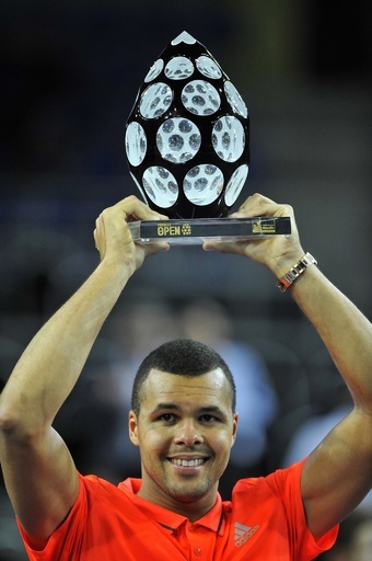 ツォンガ、同胞シモンを下し3度目の優勝 モゼール・オープン