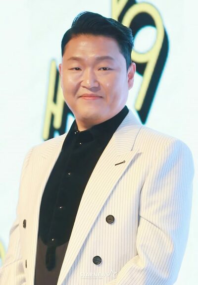 PSYの「ずぶ濡れショー」光州公演、会場変更…芝生損傷懸念、ファン反発で
