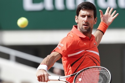 ジョコビッチ「再び歴史つくれる」、2度目の快挙達成へ好発進 全仏OP