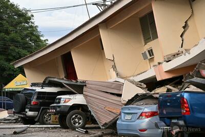 パナマでM7.7の地震、建物や道路に被害 余震80回以上