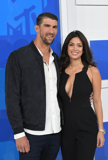 マイケル・フェルプス、リオ五輪前に極秘結婚 米報道