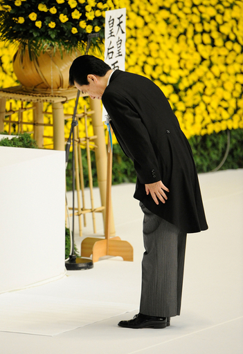 66回目の終戦記念日、震災からの再生誓う 菅首相