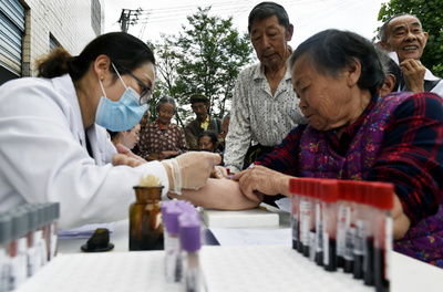 中国の平均寿命77.3歳に上昇、背景に医療衛生資源の増加