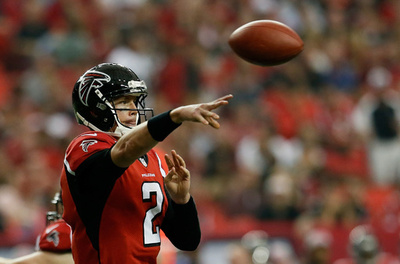 ファルコンズ、レイダースに競り勝ち開幕6連勝