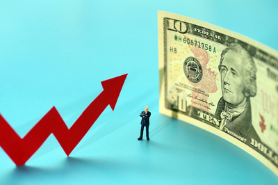 中国の米国債保有額が3カ月連続で減額 日本と英国は増額