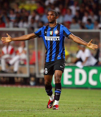 インテル エトーのデビュー戦を勝利で飾る