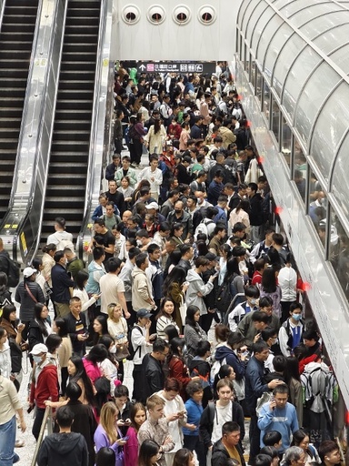 中国31省（直轄市）の2022年の年間平均賃金を発表