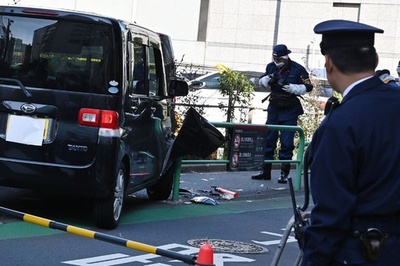 Man arrested after car crashes near Israeli embassy in Tokyo