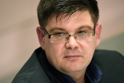 ドイツ首都の高官、旧東独秘密警察に所属していた過去で免職