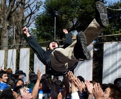 日本の高校生は「怠け者」？日米中韓の調査で明らかに