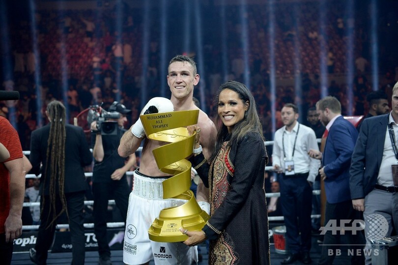 スミスがWBASミドル級タイトル奪取、王者グローブスにKO勝ち