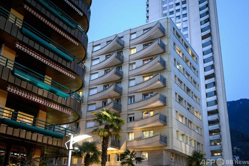 家族5人相次ぎ飛び降り、心中で捜査 スイス