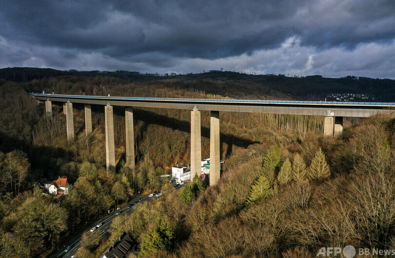 高架橋が通行止めに、架け替えは5年先 ドイツ