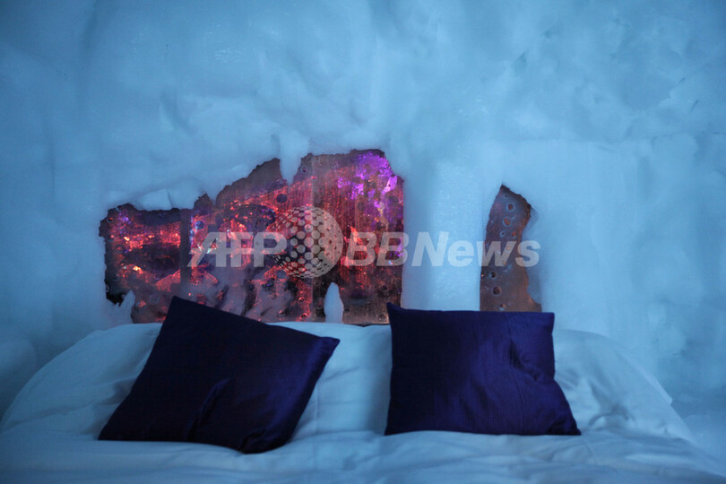 愛は冷めません、オランダに室温8度の「氷のホテル」