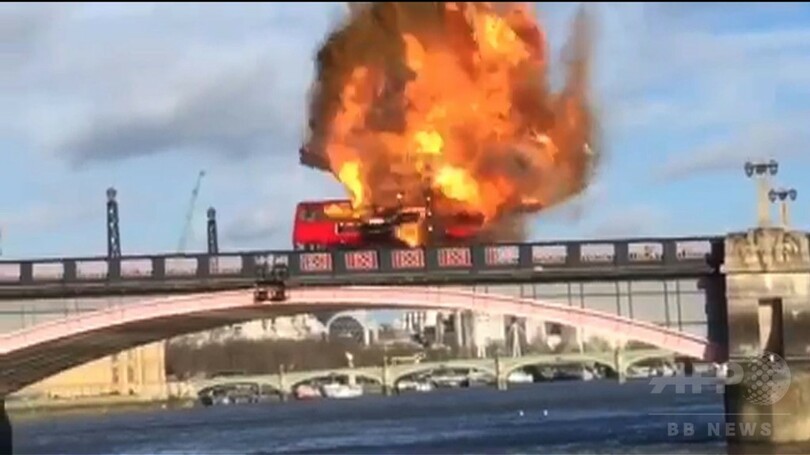ロンドンでバス爆破シーン撮影、テロ想起で住民動揺