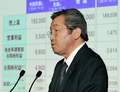 都内で、トヨタ自動車（Toyota Motor）の2010年4～12月期連結決算を発表する同社の伊地知隆彦（Takahiko Ijichi）専務（2011年2月8日撮影）。(c)AFP/Toru YAMANAKA