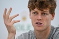 男子テニス、上海マスターズの会見に臨むヤニック・シナー（2024年10月4日撮影）。(c)Hector RETAMAL / AFP