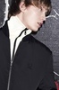 ジャケット SJ7113-185 56,000円、インナー SJ7118-254 19,000円（ともに税抜）(c)Fredd Perry