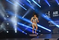 フィンランド・オウル（Oulu）で開催された「世界エアギター選手権（Air Guitar World Championships）」で優勝した日本人の「ナナミ・セブンシーズ・ナグラ」こと名倉七海（Nanami Nagura）さん（2014年8月29日撮影）。(c)AFP/LEHTIKUVA/VESA RANTA