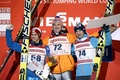 スキージャンプW杯2013-2014男子個人第22戦。表彰式に臨む（左から）ステファン・クラフト（Stefan Kraft）、ゼヴェリン・フロイント（Severin Freund）、カミル・ストフ（Kamil Stoc、2014年2月28日撮影）。(c)AFP/LEHTIKUVA/HEIKKI SAUKKOMAA