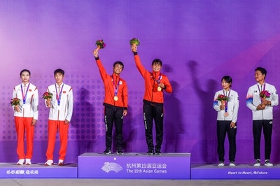 岡田/吉岡組が金メダル アジア大会・セーリング