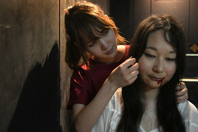 「怖いのはお化けよりも…」 女子が作った妖艶なお化け屋敷が横浜に