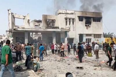 攻撃受けたイラン南部の学校、死者108人に イラン赤新月社