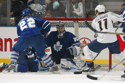 メープルリーフス プレデターズを降し3連勝