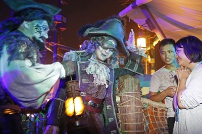 ハロウィン中に限り入場者の仮装OK　上海ディズニーリゾート　