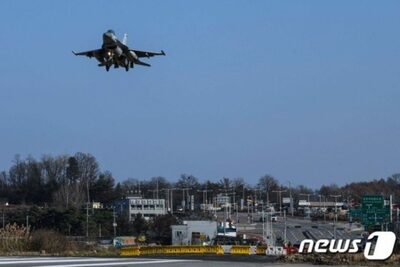 韓国空軍の主力戦闘機、閃光弾を誤射