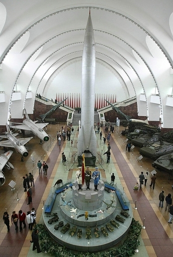 中国政府、衛星破壊実験公式に認める「軍拡競争の意図はない」 - 中国