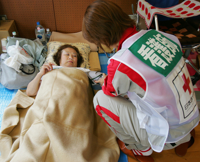 新潟中越沖地震、行方不明者の捜索つづく