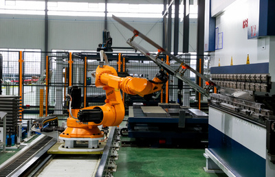 世界最大のロボット市場・中国 10年足らずで新興企業が躍進