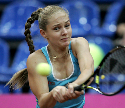 アンナ・チャクベターゼ キング下しロシアが先勝