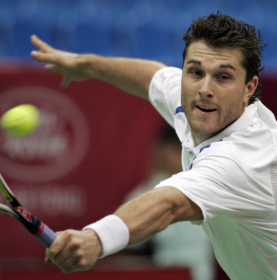 ベラー ストレートでユーズニーを破り準々決勝進出