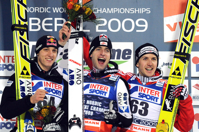 ロイツル ノーマルヒルを制す、ノルディック世界選手権