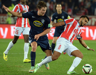 隔離破ってゴルフカート飲酒運転 サッカーNZ代表選手が涙の謝罪