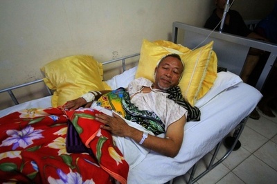 フィリピン総選挙候補に待ち伏せ攻撃、12人死亡