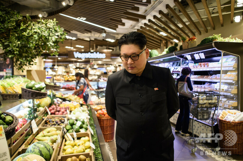 【写真特集】雰囲気はまるで本物、金正恩氏のそっくりさん「ハワードX」