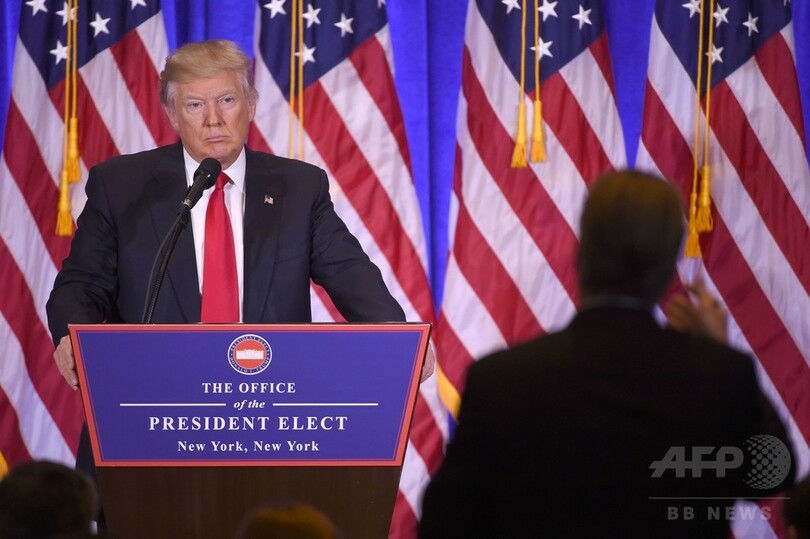 「トランプvsメディア戦争」の幕開け──報復と屈服か、ジャーナリスト魂の覚醒か