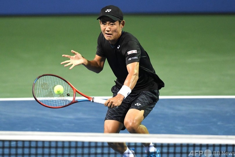 西岡は負傷で途中棄権 シティOP初戦敗退