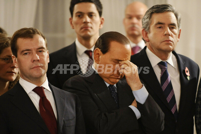 ベルリンの壁崩壊20年、各国首脳が式典に出席 市民10万人超集まる