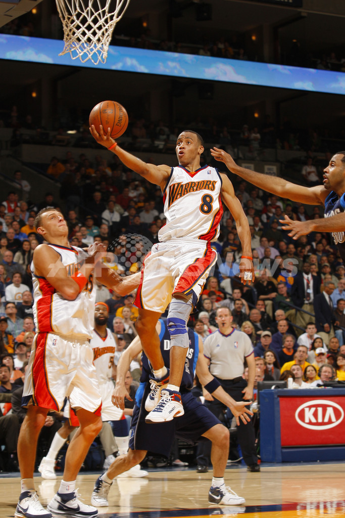 ウォリアーズ マーベリックスを降しシーズン45勝目 写真4枚 国際ニュース：AFPBB News