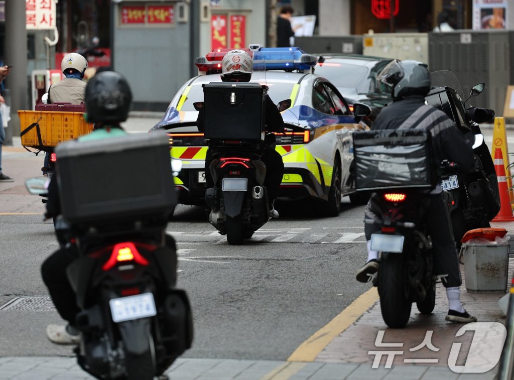 韓国・性犯罪歴ある配達員の就業制限する新法施行…課題は「既存の就