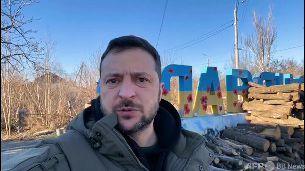 動画:ゼレンスキー氏、東部前線スラビャンスクを訪問 写真1枚 国際ニュース:AFPBB News