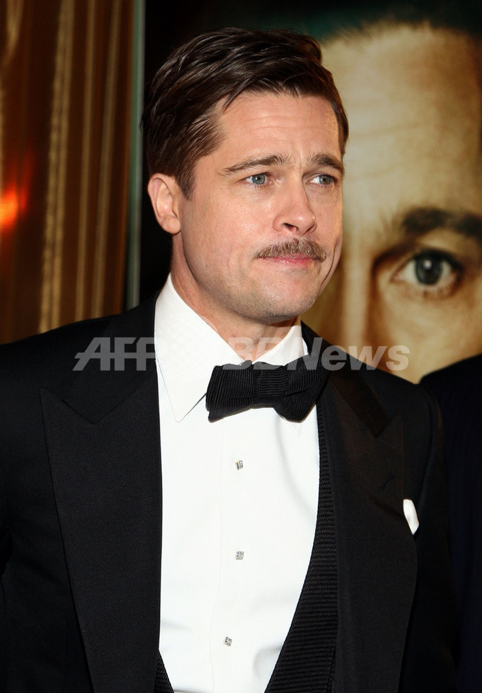 ゴールデン・グローブ賞ノミネート間もなく発表、有力候補は『ベンジャミン・バトン』と『ダークナイト』 写真1枚 国際ニュース：AFPBB News